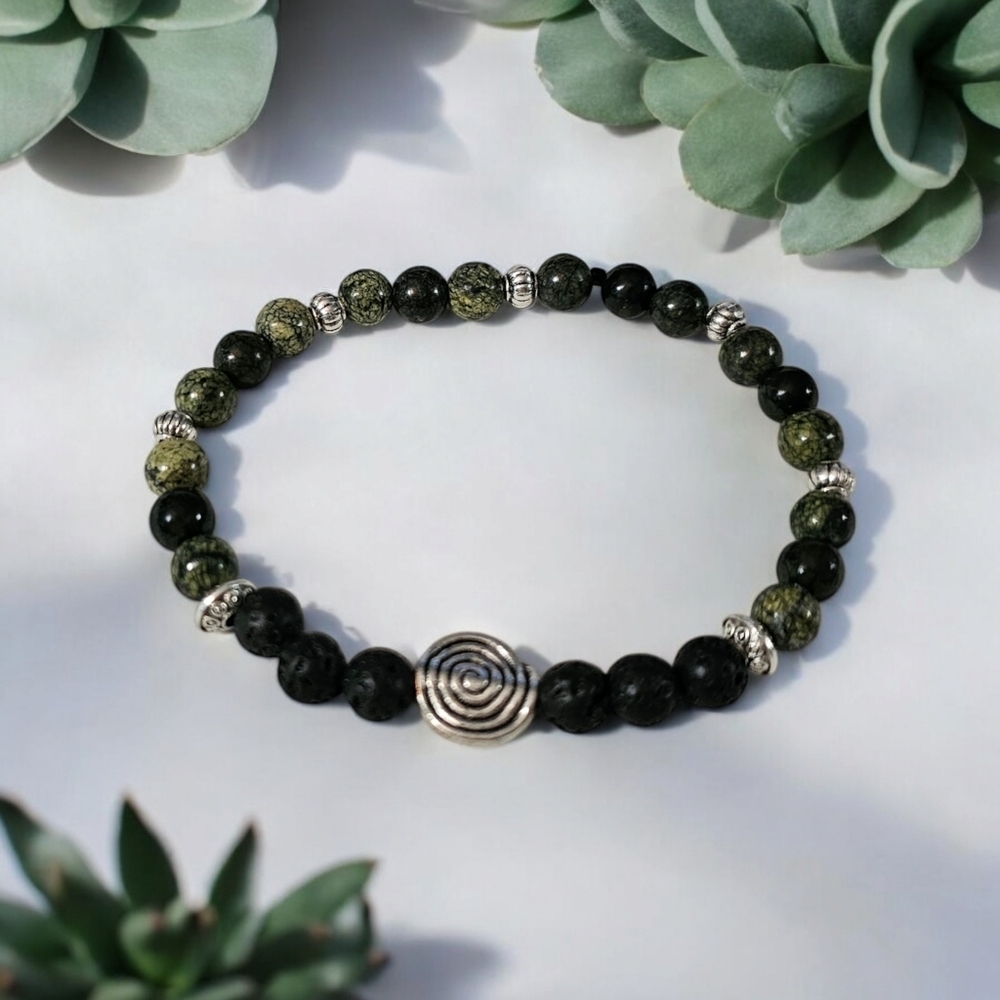 NWT Aromatherapy Bracelet featuring Lava and Tibet Jade beads.